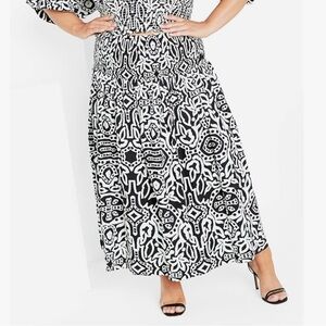 Black & White Patterned Women's Skirt, City Chic, Plus Size 2X